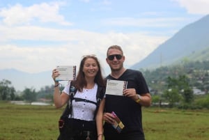 サパ：ピックアップ＆ドロップオフ付きタンデムパラグライダーアドベンチャー