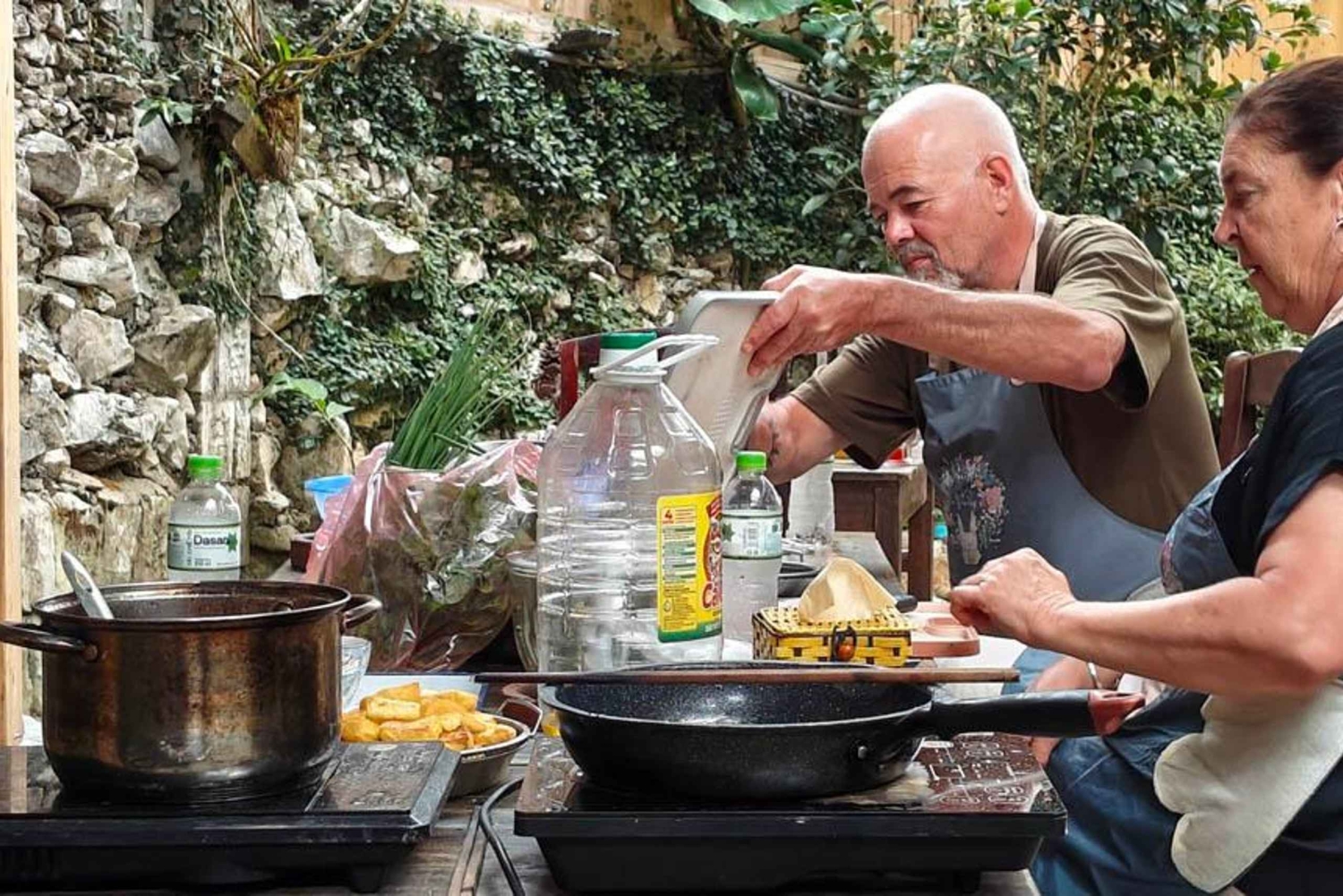 Sapa: Matlagningskurs i vietnamesiska vårrullar