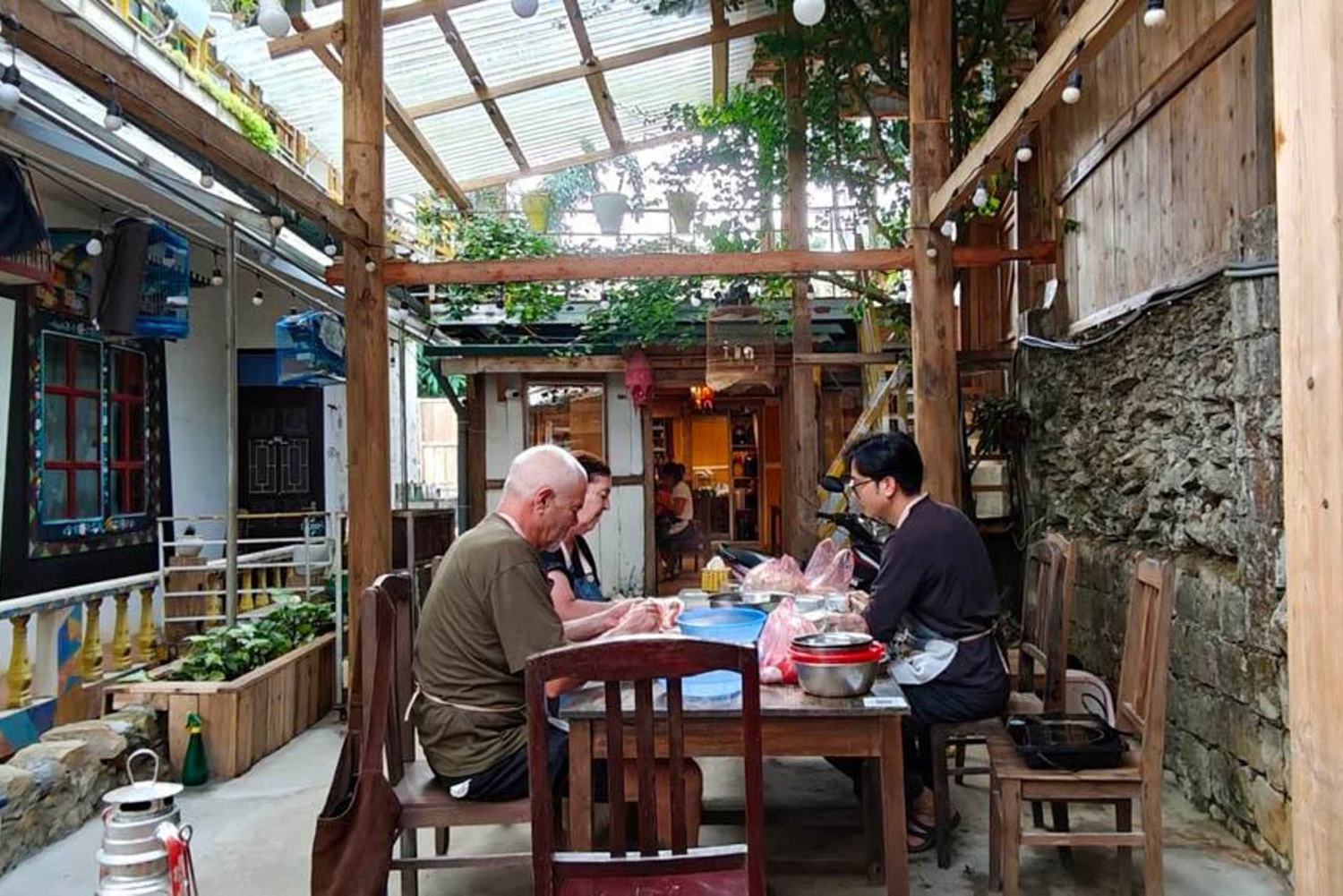 Sapa: Matlagningskurs i vietnamesiska vårrullar