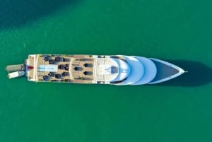 Croisière commentée Sea Octopus - Circuit de luxe d'une journée à la découverte de la baie d'Halong