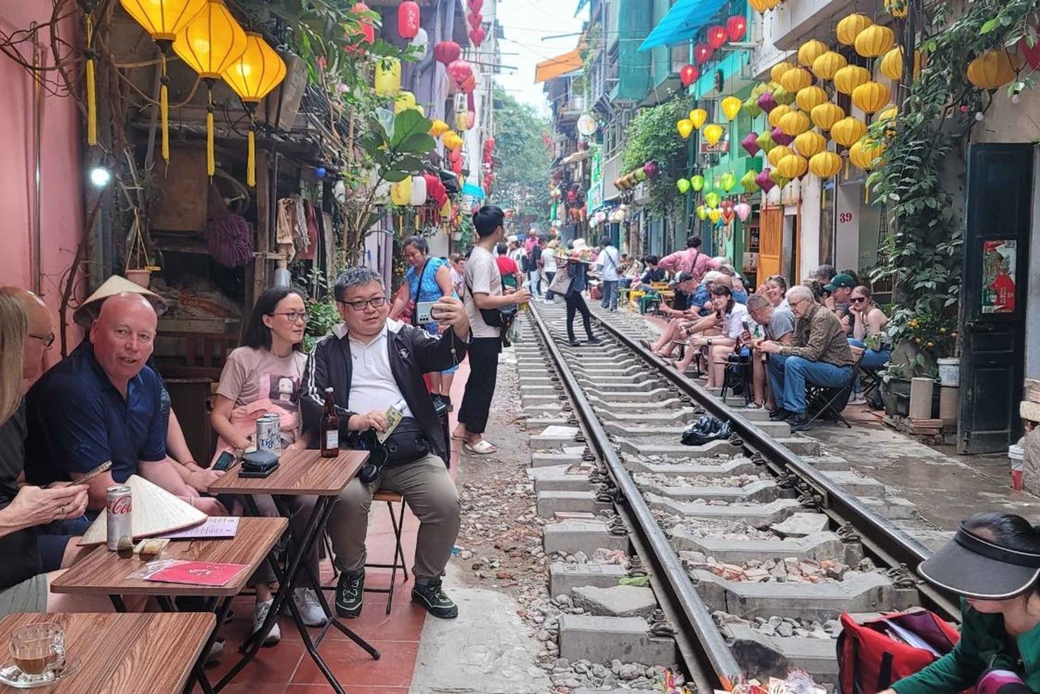 Hanoi Shore Excursion: Famous Train Street & Much More!