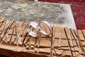 Ho Chi Minh Stadt Vietnam: Workshop zur Herstellung von Silberschmuck