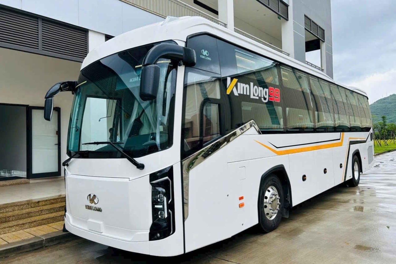 AUTOCARRO-CAMA, AUTOCARRO-CABINA E CARRO PRIVADO NHA TRANG - HO CHI MINH