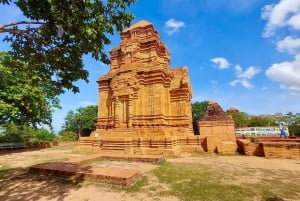 Montaña Ta Cu, Buda Yacente, Ciudad de Phan Thiet, Torre Cham