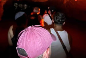 Tam Coc: visita ao museu e passeio de barco no vale de Dundj com bebida