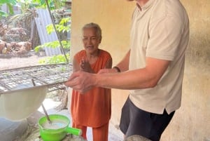 Taste of Hoi An: Food Tour with Local Guide