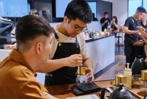 Técnicas e segredos por trás do famoso café com ovo vietnamita
