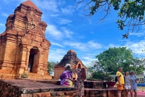 Den beste dagsturen for å oppdage Ta Cu-fjellet i Phan Thiet City