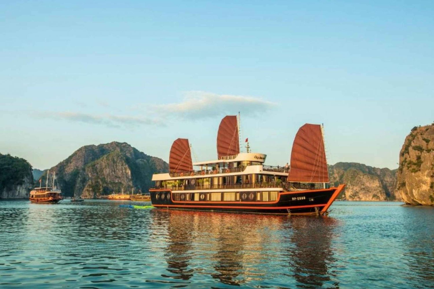 Paras yön yli risteily Käy Lan Ha Bay, Viet Hai Village