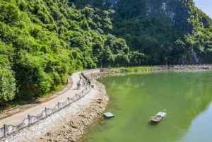 O melhor cruzeiro com pernoite para visitar a Baía de Lan Ha, a vila de Viet Hai