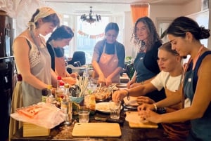 Best beoordeelde kookles thuis, keuken met uitzicht op de rivier