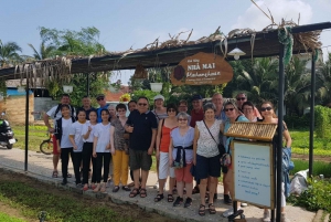 Lekcja gotowania w Hoi An z targiem i wycieczką łodzią z bambusowymi koszami