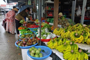 Lekcja gotowania w Hoi An z targiem i wycieczką łodzią z bambusowymi koszami