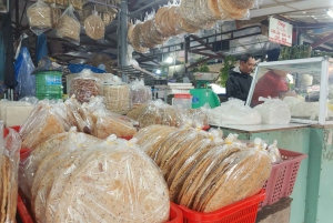 Lekcja gotowania w Hoi An z targiem i wycieczką łodzią z bambusowymi koszami