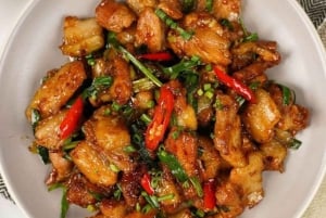 Hanoi Food Tour: Traditional Family Meal Experience in Villa