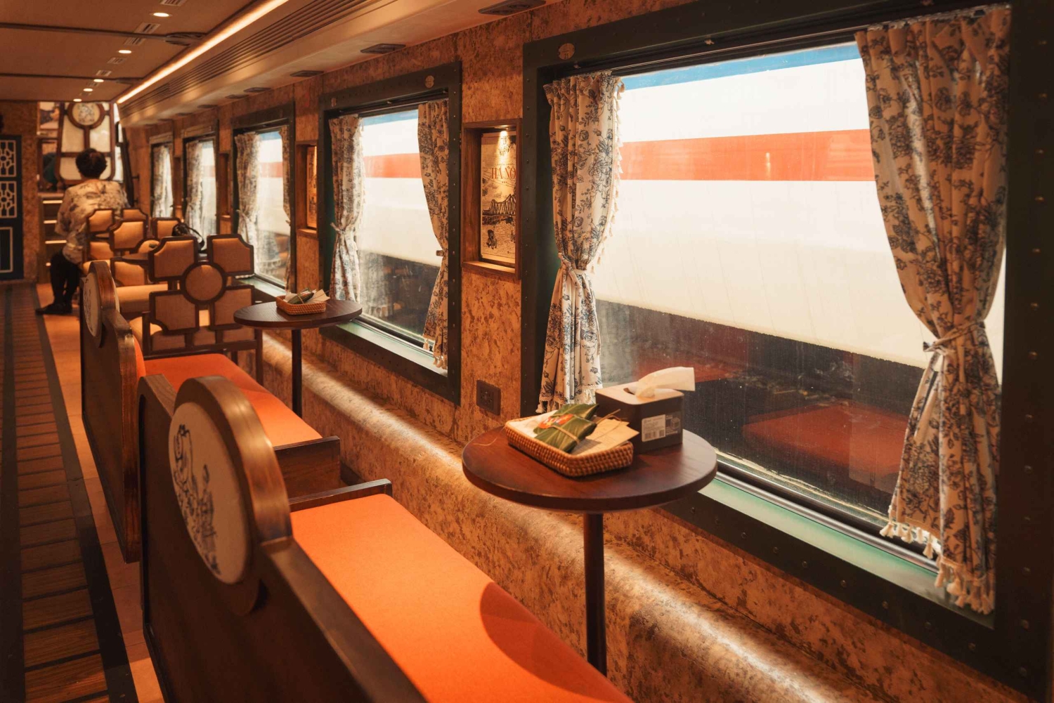 Train to Jeep Adventure: HaNoi tour by Vintage Train & Jeep