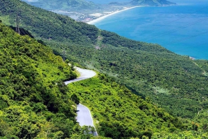 Depuis Hue : Transfert touristique vers Hoi An et le cimetière d'An Bang