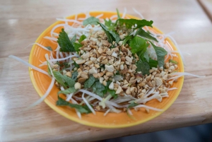 Comida callejera vegana e Historias de Hanoi
