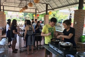 Viet Garden matlagningskurs (Landsbygds- och marknadstur)