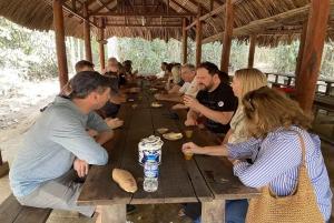 VIP Tour z Ho Chi Minh do tuneli Cu Chi motorówką