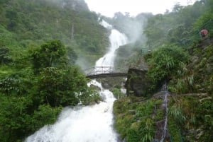 Visita todos los lugares de Sapa en 1 día - Tour privado en coche