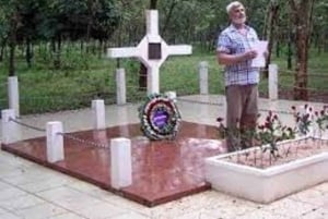 Vung Tau/Ho Chi Minh: Nui Dat, Long Tan, Long Phuocin tunneli