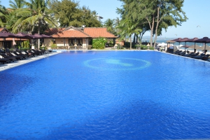 Explore The Fist Infinity Swimming Pool In Mui Ne