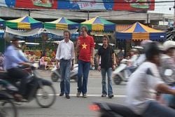 Crossing the Road in Vietnam - Up in the Nusair