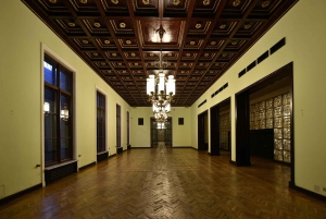 2 horas: Visita guiada en inglés al Palacio de la Cultura y la Ciencia