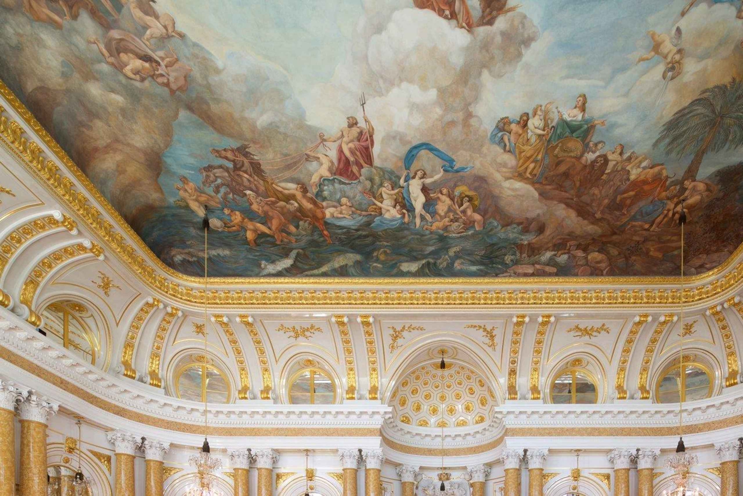 4 horas: Cidade Velha, Castelo Real, Palácio da Cultura e Ciência