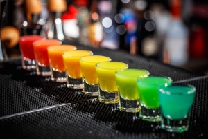 Частный тур по лучшим барам Варшавы с дегустацией 6–10 сортов водки