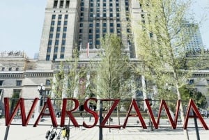 Kommunisme på fad: Politik, kultur og liv i Warszawas barer