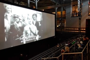 Van Krakau: Warschau Hoogtepunten Dagtrip door Van