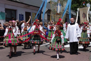 Von Warschau aus: Chopin & Masowien 1-tägige Tour mit Mittagessen