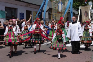 From Warsaw: Chopin & Masovian Country 1-Day Tour with Lunch