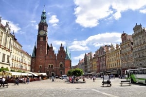 Krakow: 3.5-Hour Communism Deluxe Tour by Trabant