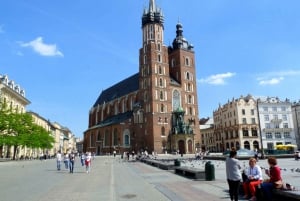 De Varsóvia: viagem de dia inteiro à fábrica de Cracóvia e Schindler