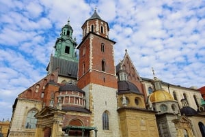 From Warsaw: Krakow Guided Private Tour with Transport