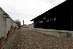 From Warsaw: Lodz & Litzmannstadt Jewish Ghetto Private Tour