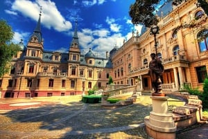 Desde Varsovia: Excursión en grupo reducido a Lodz con almuerzo