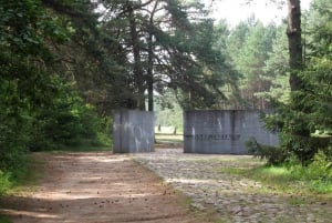 Z Warszawy: Treblinka Półdniowa Prywatna Wycieczka z Samochodem