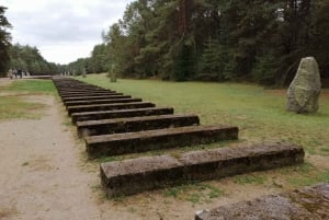 Tur til Treblinka-lejren fra Warszawa i bil