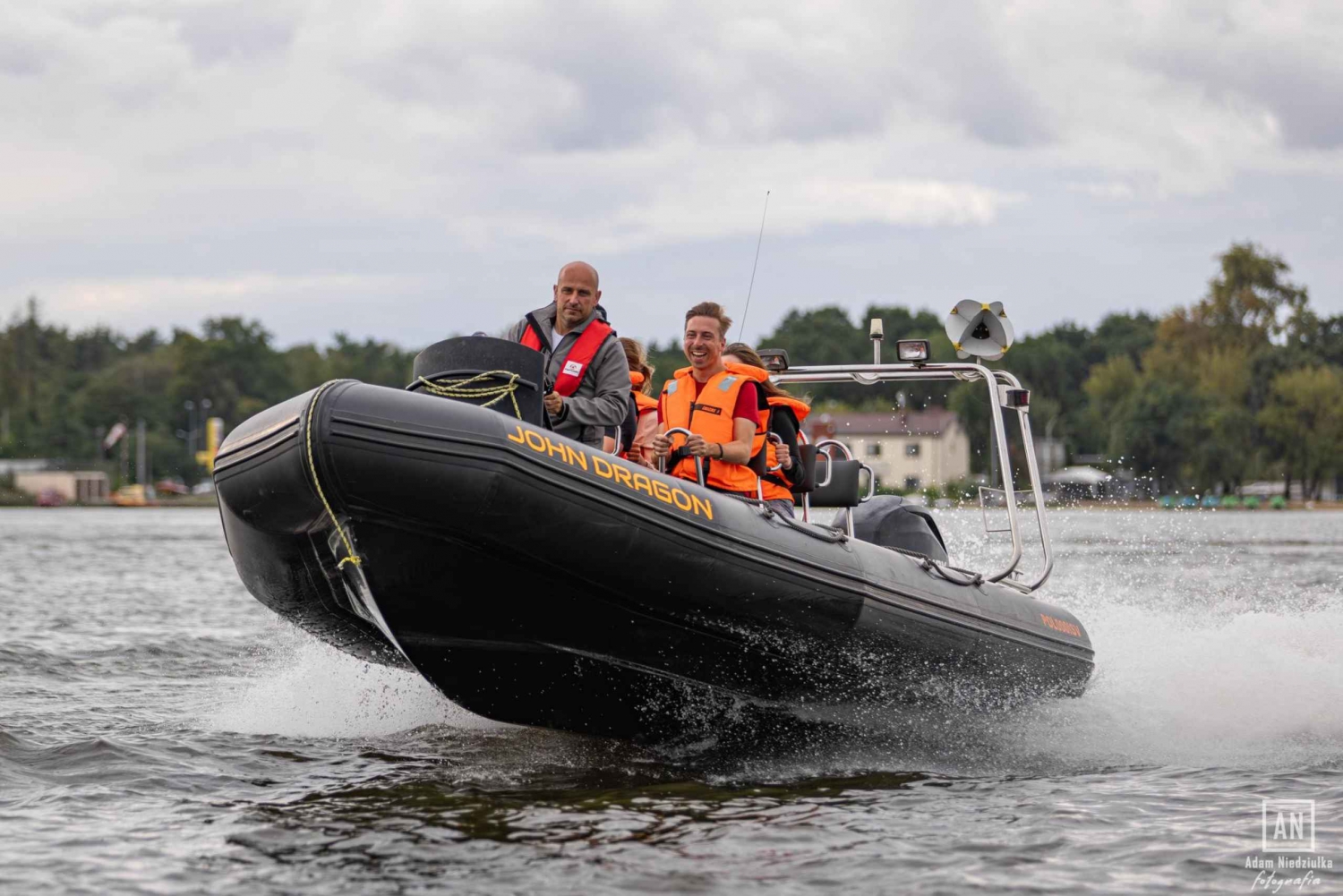 High-Speed Vistula River Speedboat in Warsaw