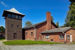 Kraków: Auschwitz Guidad tur med valfri upphämtning från hotell