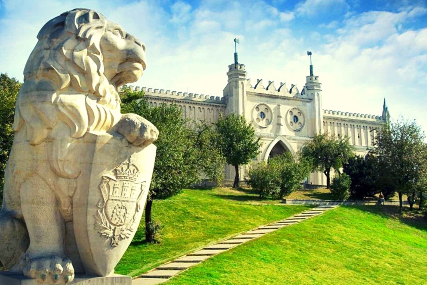 Lublin & Majdanek tur i liten grupp från Warszawa med lunch