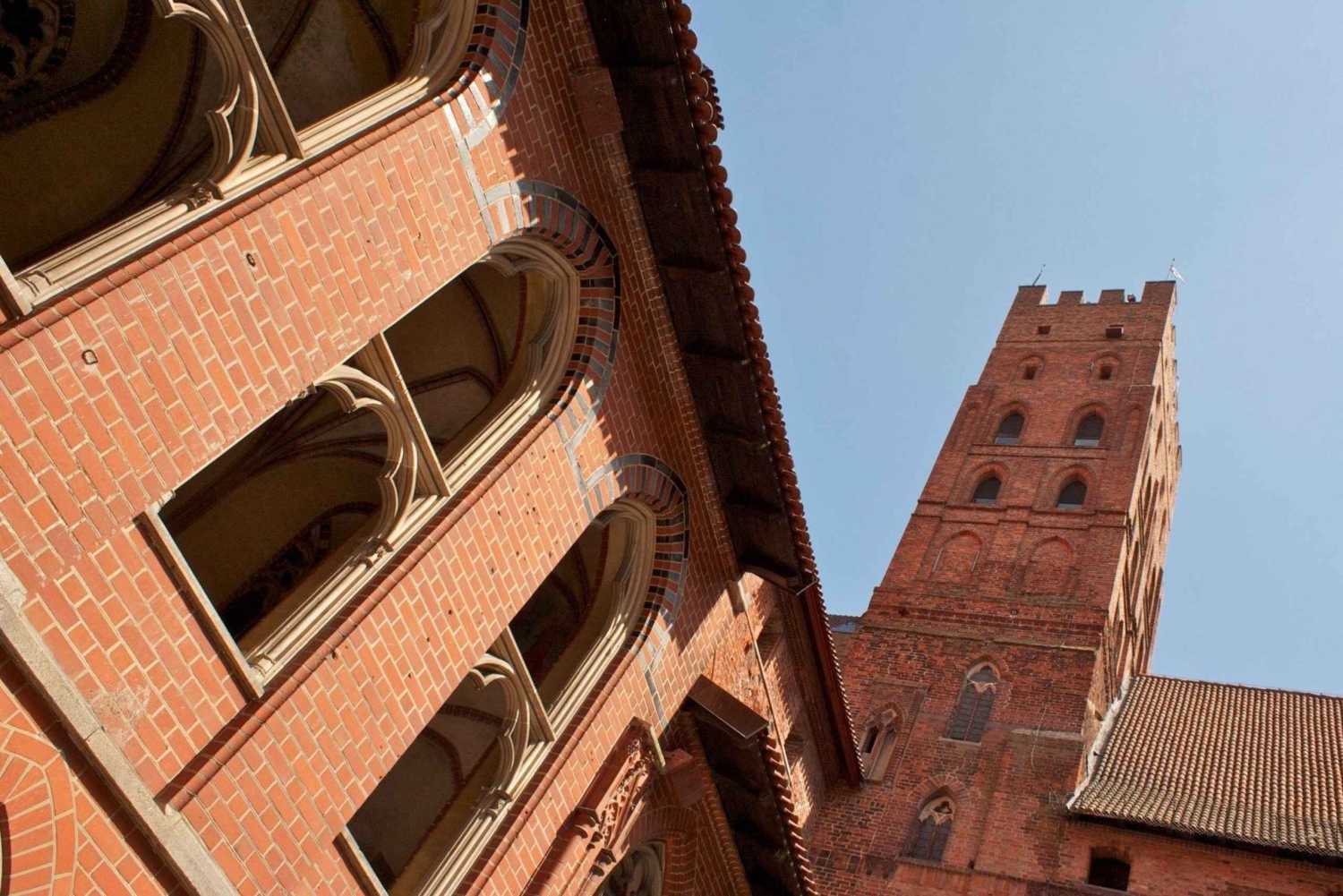 MALBORK: Castle of the Teutonic Oder from Warsaw - private