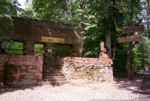Distrito de los Lagos de Masuria: La Guarida del Lobo y Excursión en Yate