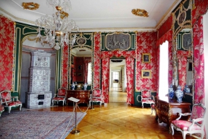 From Warsaw: Lowicz and Arkadia Mazovian Folk Full-Day Tour