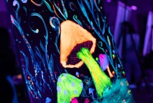 Neon Paint - Painting and Wine in the Dark in Warsaw