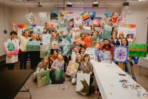 Neon Paint - Painting and Wine in the Dark in Warsaw